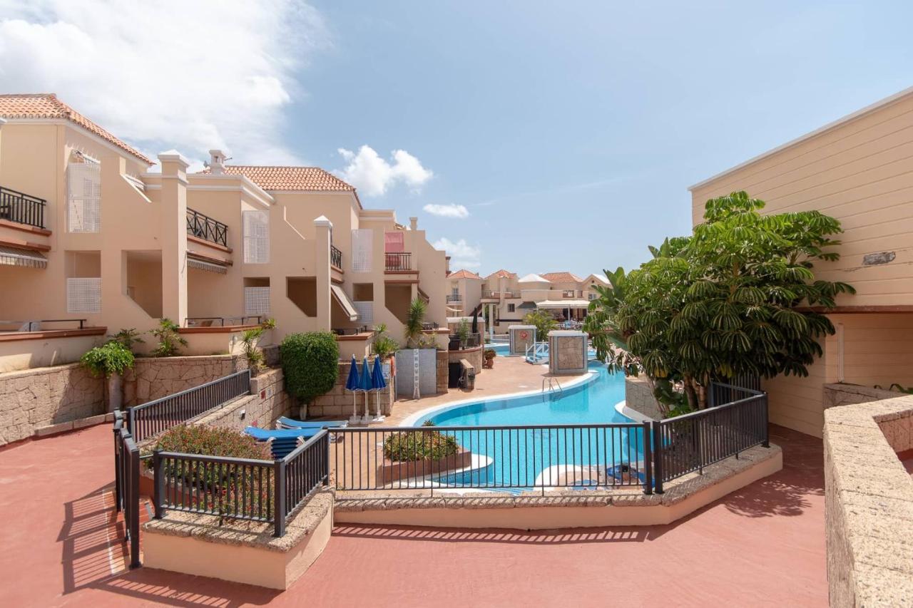 Apartment Costa Adeje エクステリア 写真